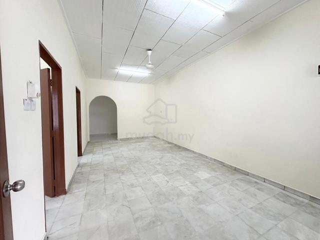 Rare Unit Skudai Tun Aminah @ Jalan Bentara Single Storey House 1