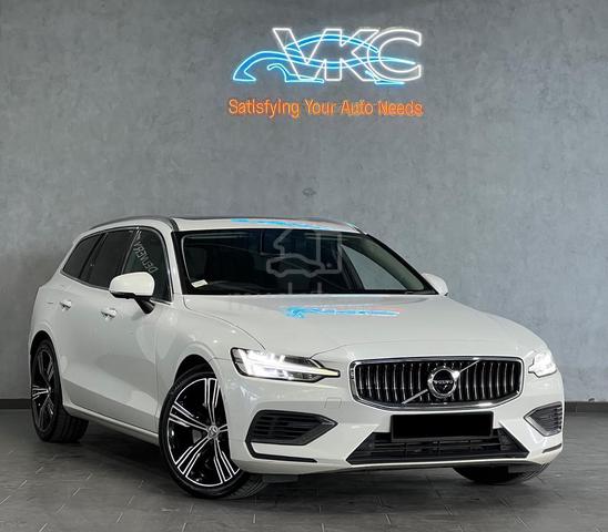 2022 Volvo V60 2.0 RECHARGE T8 POLESTAR (A) - 1