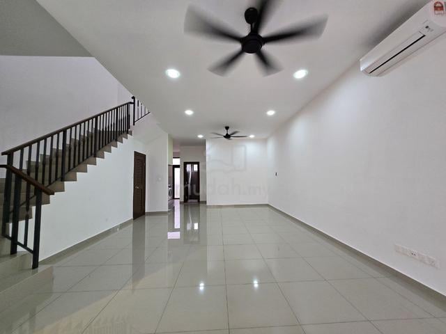 PARTLY FURNISHED Setia Safira Cyber 10 Cyberjaya 1