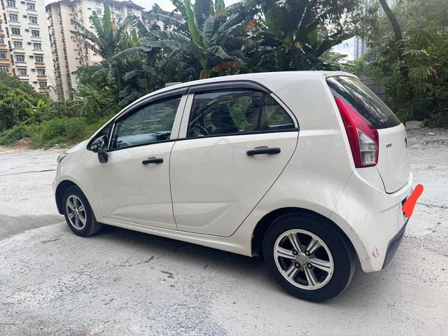2015 Proton IRIZ 1.3 EXECUTIVE (A) - 3