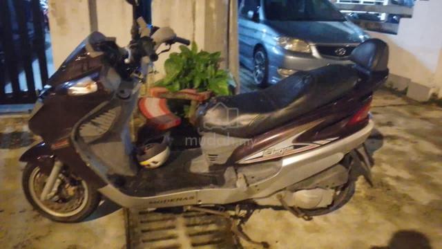 motor skuter modenas elegan  - photo 3 of 3