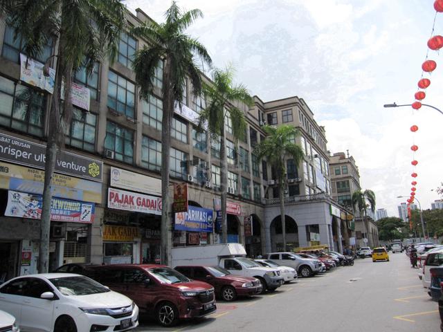 Sentul Boulevard Office Level Three Floor Unit Rent 1
