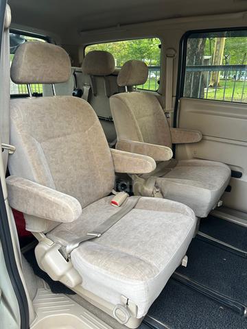 Nissan SERENA 2.0 (A) - 4