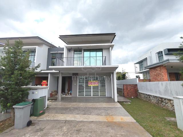 [ FREEHOLD END LOT Guarded ] 2 Sty Paya Emas Parksville Cheng Melaka 1