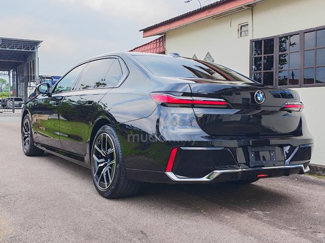 (Full Petrol) 2023 Bmw 740i 3.0 xDRIVE - 3