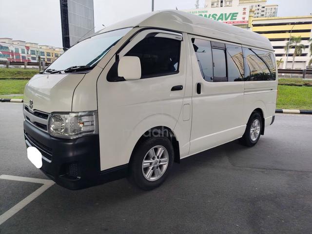 2013 Toyota Hiace 2.7 (M) Window Van High Roof - 1