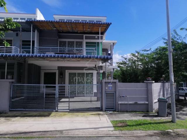 Corner 2 Storey Renovated & Partly Furnished Nusari Aman 1