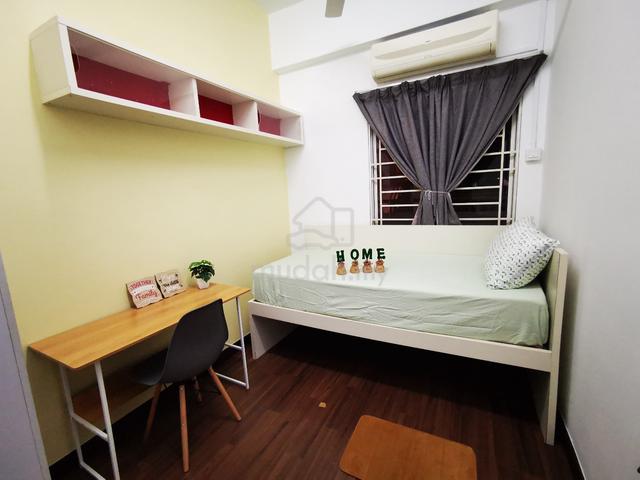 Single Room for 𝐅𝐞𝐦𝐚𝐥𝐞, Segar Courts @ MRT Taman Mutiara 1
