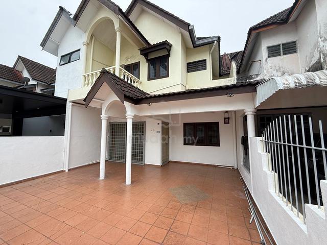 Double Storey Terrace Taman Laksamana Cheng Ho near Yok Bin School 1