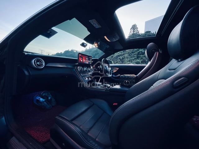 2018 Mercedes Benz C200 2.0 COUPE AMG LINE (CBU) - 3