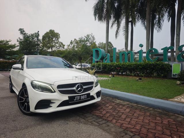 2018/2019 Mercedes Benz C300 2.0 AMG LINE - 2