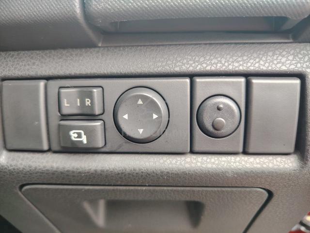 Isuzu D-MAX 3.0 V-CROSS 4x4 (A) NO OFF ROAD USED - 3