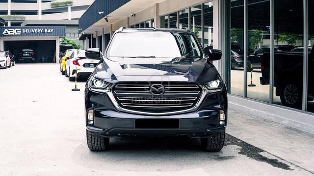 Mazda BT50 1.9 HIGH F.LIFT PREMIUM 4WD F.SEAT 2023 - 3