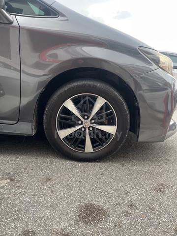 2013 Toyota WISH 1.8 X ZGE20G FACELIFT (A) - 4