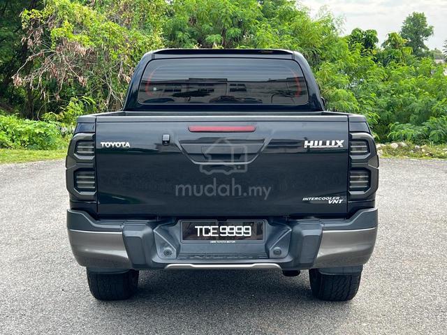 2020 Toyota HILUX 2.8 BLACK EDITION (A) - 3