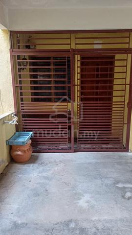 Kulim Square Flat 1