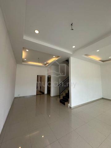 Full Loan Unit Taman Sri Kulai Baru Renovated Unit 1