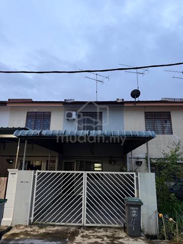 Fully Furnished Double Storey – Taman Delima Kluang for rent 1