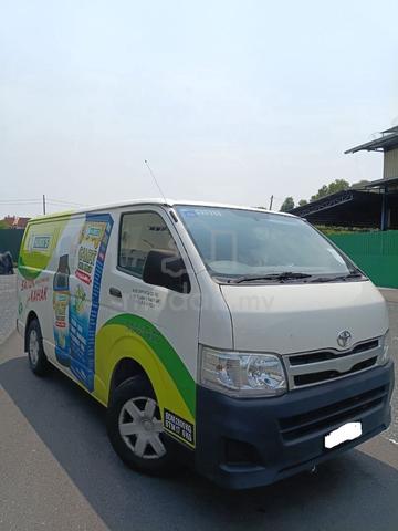 2012 Toyota HIACE 2.5 KDH202R FACELIFT (M) - 1