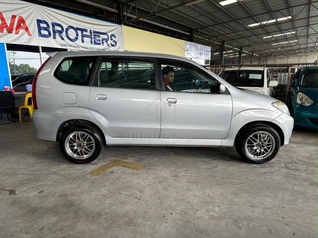2004 Toyota Avanza 1.3 (Auto) - 2