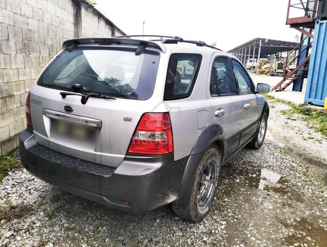 Kia Sorento 2.5 (A) 2009 / 2010 Sunroof - 4