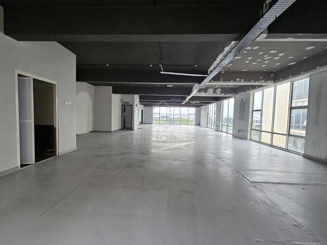 END LOT Seria 88 Setia Alam 1ST Floor Shoplot Facing Main Road 3