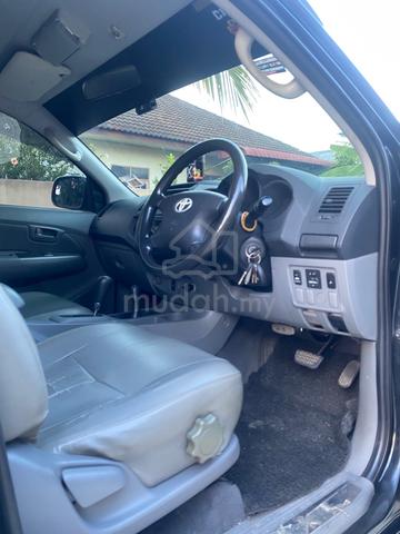 2010 Toyota HILUX 2.5 G FACELIFT DOUBLE CAB (A) - 5