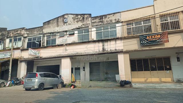 1.5sty Factory (2000sqsf) Bandar Rinching Seksyen 6 Semenyih for rent 1