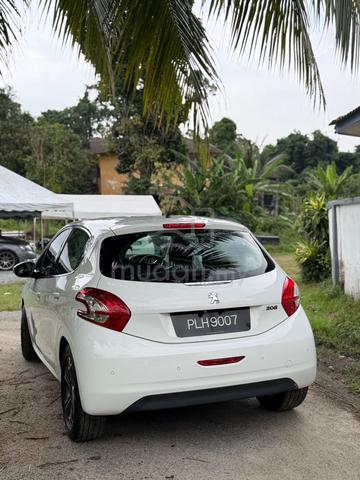 2013 Peugeot 208 1.6 VTI ALLURE (A) - 5