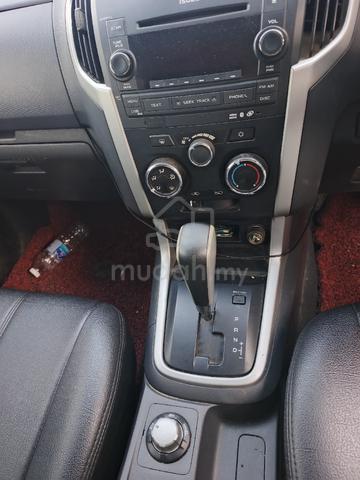 2013 Isuzu D-MAX 2.5 4x4 (A) - 5