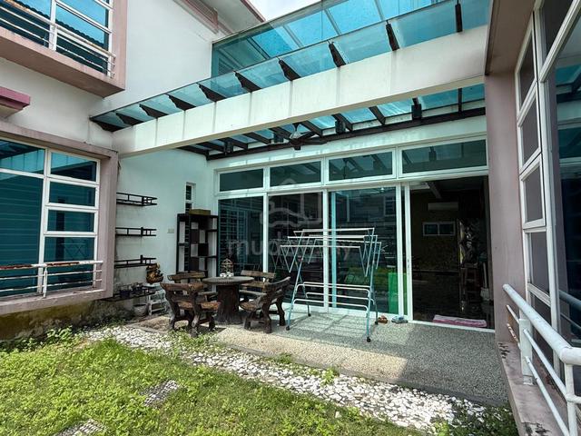 ⁠Fully Renovated D'Grande Bukit Indah Adjoining 2 Storey Cluster 1