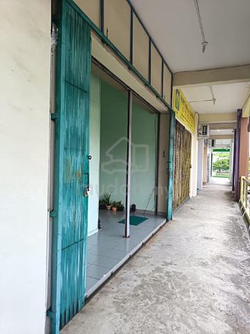 1st Flr Shoplot for rent 1