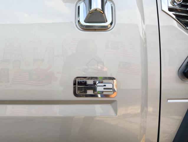 Hummer H2 6.0 V8 BOSE SROOF RIGHT HAND DRIVE WRNTY - 5