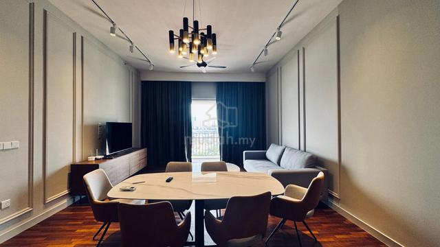 Straits Residences @ Seri Tanjung Pinang 1