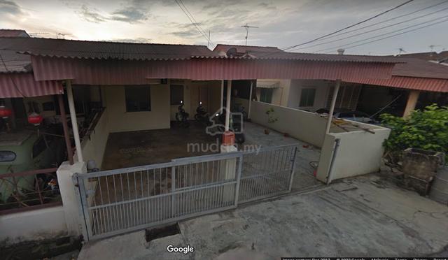 Batu Berendam Terrace House Extended with 3 parking 1