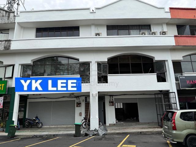Cmart Amanjaya Mall Facing Road Shop Lot For Rent 1