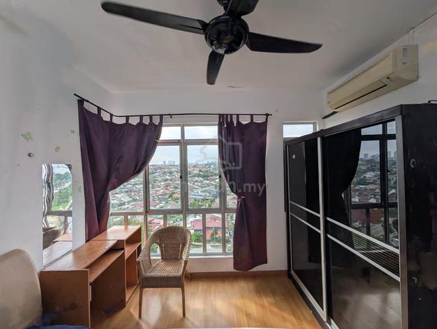 Master Room for Rent – Millennium Square 1