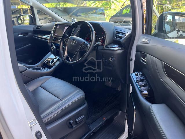 2023 Toyota ALPHARD 2.5 SC Sunnroof - 3
