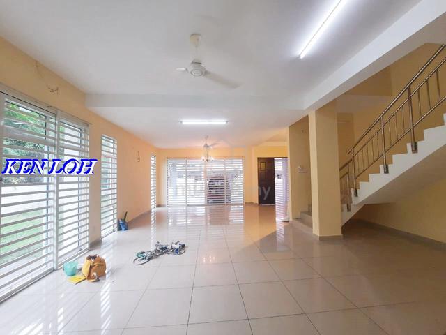Semi-D Prestige V Near Diamond Valley Batu Maung Bayan Lepas FIZ 1