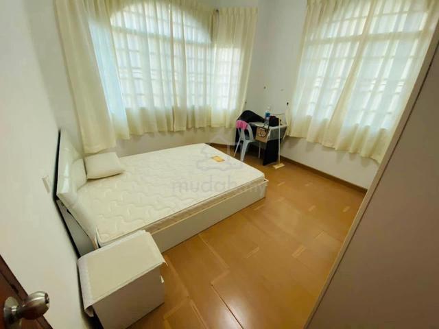 Room at Pujut 7 1