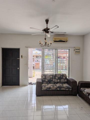 Bandar Botanic Klang 2 storey teres house for rent 1