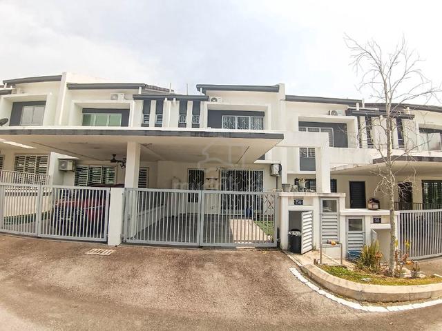 FREEHOLD Two Storey Laman Orkid 4 Nilai Impian - Partially Furnished 1