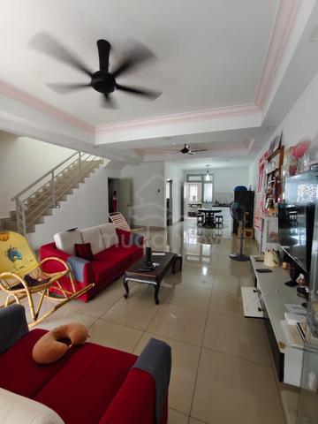 Nusa Sentral Double Storey Terrance House 1