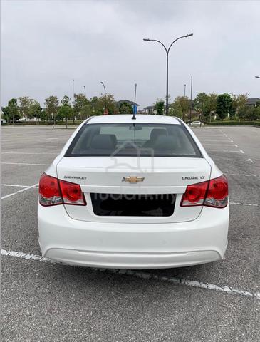 2013 Chevrolet CRUZE 1.8 LT FACELIFT (A) - 5