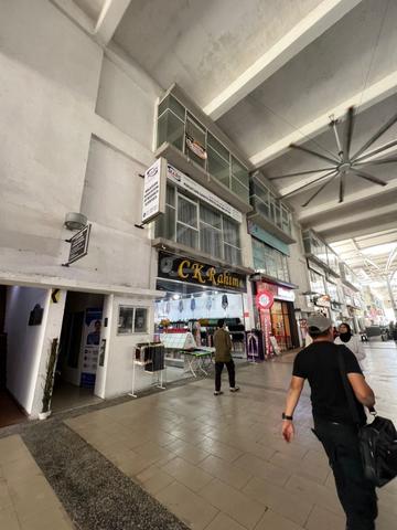 Tenanted shoplot 3-storey Bangi Gateway dgn Positif Cashflow 1