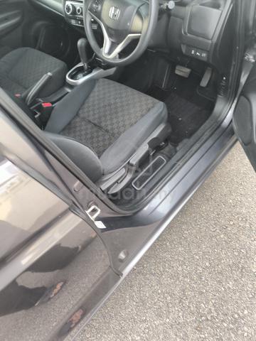 2016 Honda JAZZ 1.5 E (A) - 5