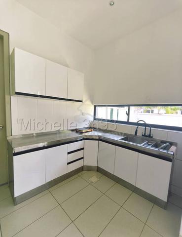 CORNER 2 Storey Semi D @ Bandar Rimbayu - Partly Furnished 1
