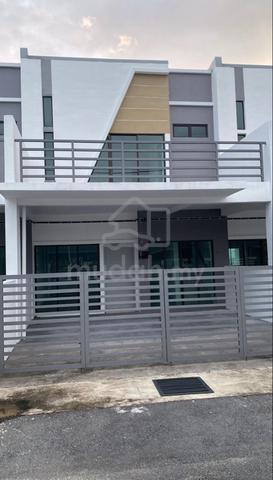 Rumah 2 tingkat Jaya Gading 1