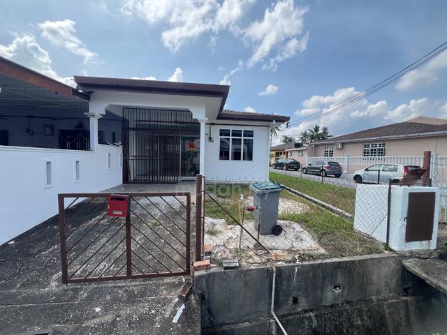1-storey End lot Taman Seremban Jaya near Senawang toll KTM station 1