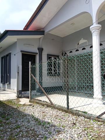 Rumah sewa Jalan Yadi , Sungai Udang , Kampung Delek  Klang Selangor 1